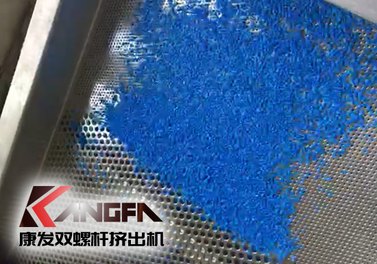 解客戶之憂，樹(shù)企業(yè)品牌——康發(fā)雙螺桿擠出機(jī)浙江業(yè)務(wù)單位拜訪、設(shè)備巡查