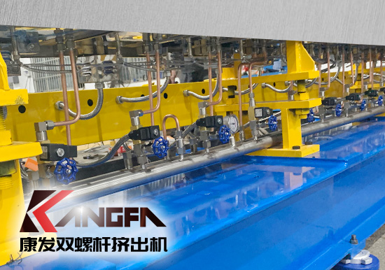康發(fā)雙螺桿擠出機，砥礪前行！祝賀中國珠峰測量登山隊成功登頂珠峰，再創(chuàng)歷史！