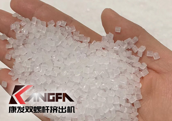 為馳援醫(yī)用防護原料一線生產，康發(fā)橡塑成功縮短交付日期，熔噴料雙螺桿擠出機生產線設備實現(xiàn)交付！