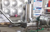 第三、四代康發(fā)雙螺桿擠出機(jī)同時開機(jī)
